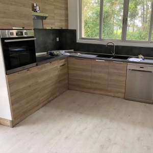Nouvelle cuisine rénovée en bois à Caen