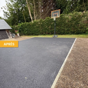 Terrain de basket terminé, réalisé par Analytics TRAVAUX 02