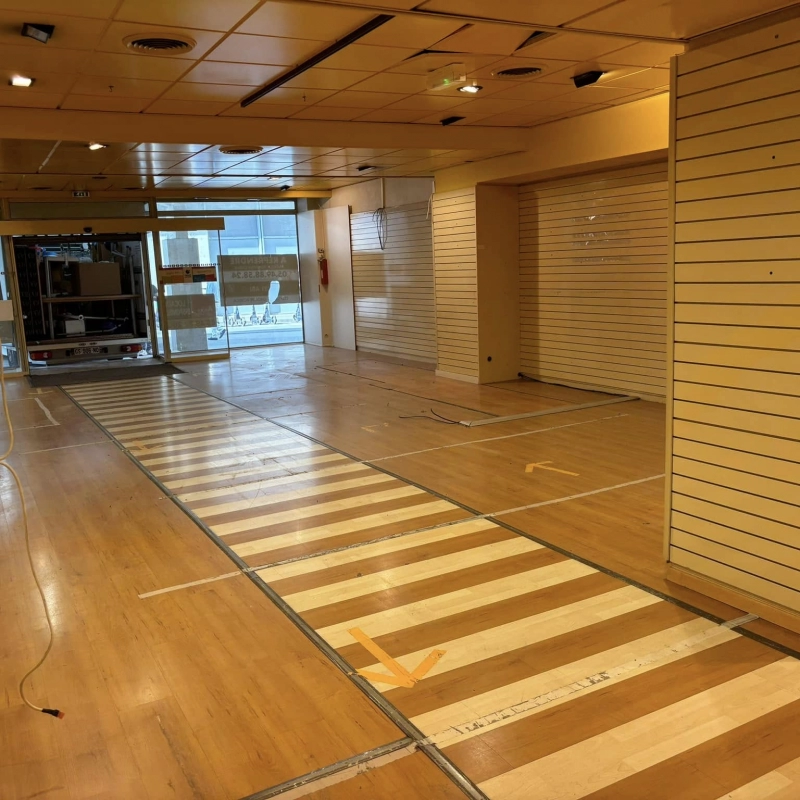 Remise à nu d’un local commercial à Poitiers