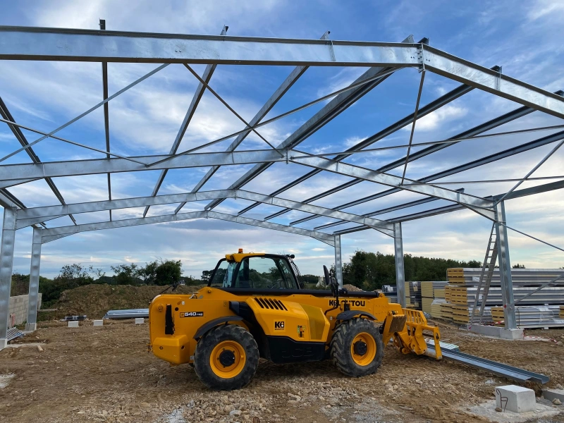 Bâtiment industriel à ossature métallique